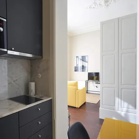 Apartment Modern In Porto's Vibrant Heart