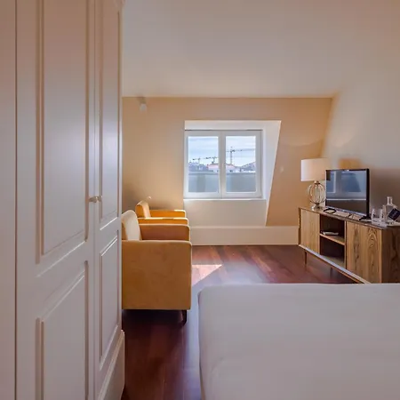 Modern In Porto's Vibrant Heart Apartment *