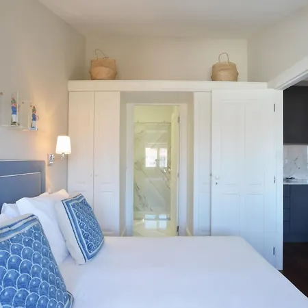 Apartment Modern In Porto's Vibrant Heart