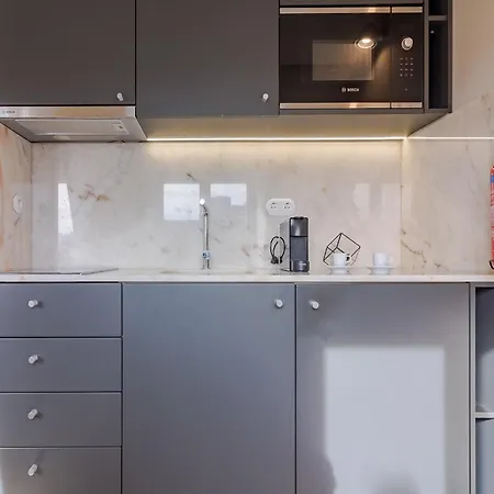 Apartment Modern In Porto's Vibrant Heart Porto