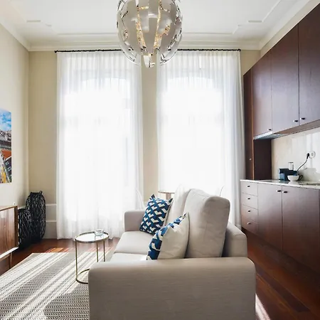 Modern In Porto's Vibrant Heart Apartment *