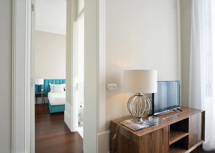 Modern In Porto's Vibrant Heart Apartman Porto