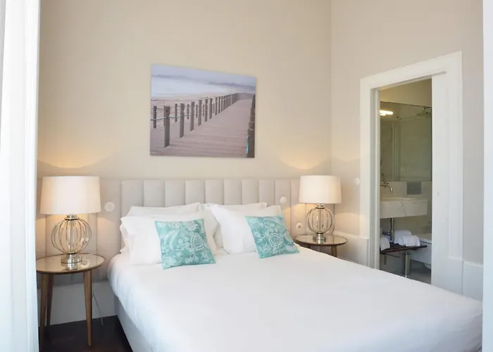 Apartman Modern In Porto's Vibrant Heart *