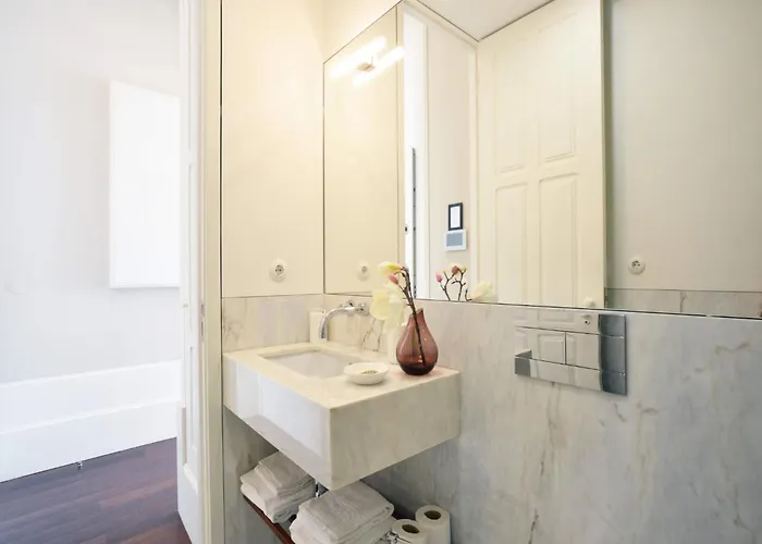 Apartman Modern In Porto's Vibrant Heart Porto