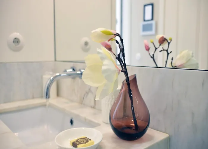 Modern In Porto's Vibrant Heart Apartman Porto