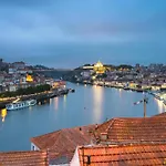 Modern In Porto's Vibrant Heart * Oporto