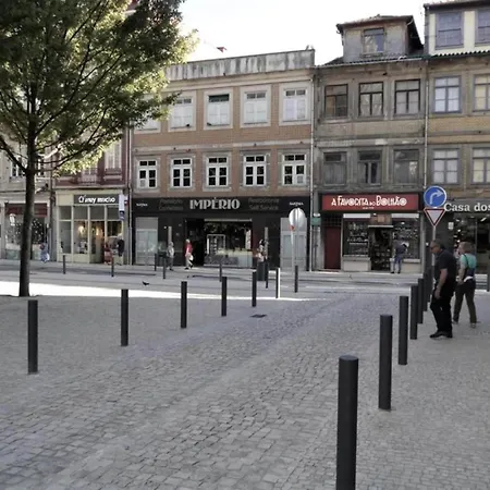 Modern In Porto's Vibrant Heart *