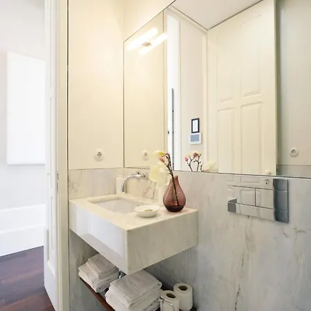 Apartamento Modern In Porto's Vibrant Heart Oporto