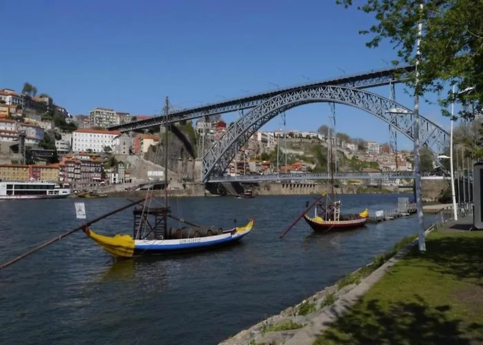 Lägenhet Modern In Porto's Vibrant Heart Oporto