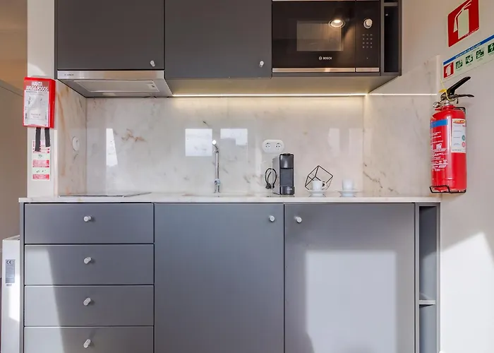 Apartament Modern In Porto's Vibrant Heart Porto