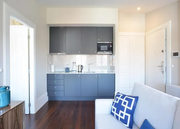 Apartament Modern In Porto's Vibrant Heart Porto