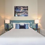 Apartman Modern In Porto's Vibrant Heart *