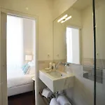 Modern In Porto's Vibrant Heart Apartman *