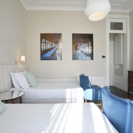 Modern In Porto's Vibrant Heart Oporto
